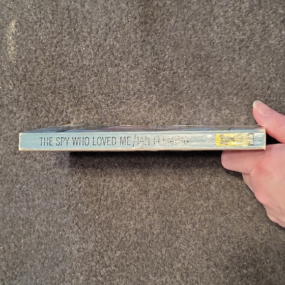 James Bond Paperback 1967 - Picture 4 of 5